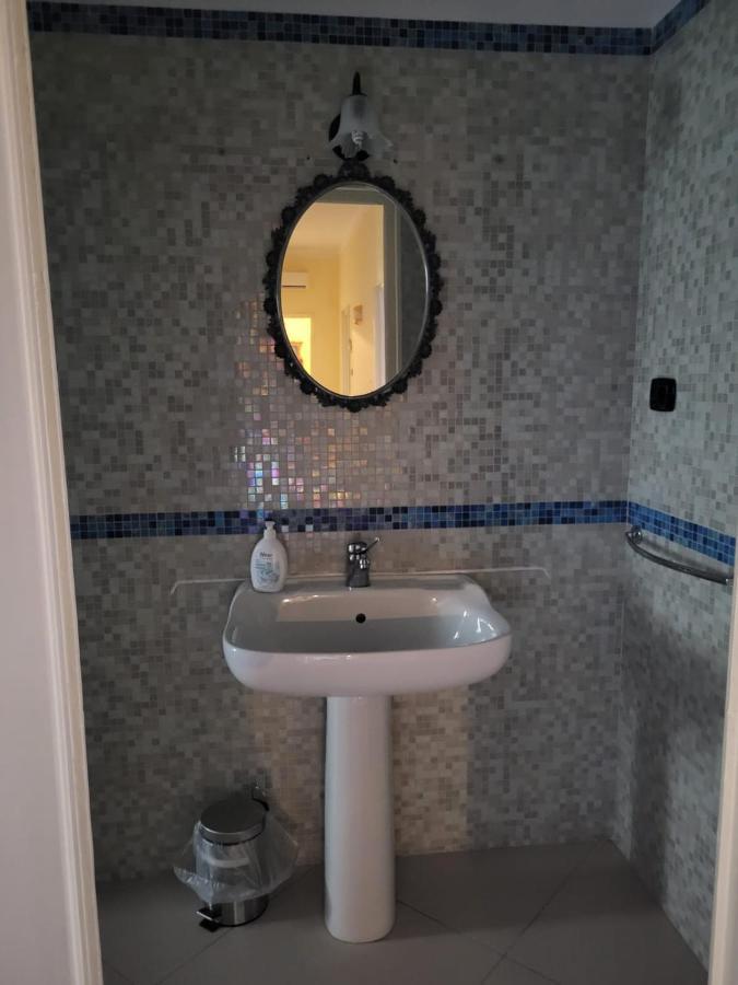 Hotel Vittoria Alata Bari Esterno foto