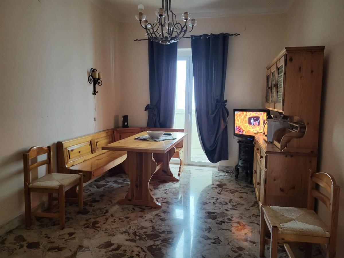 Hotel Vittoria Alata Bari Esterno foto